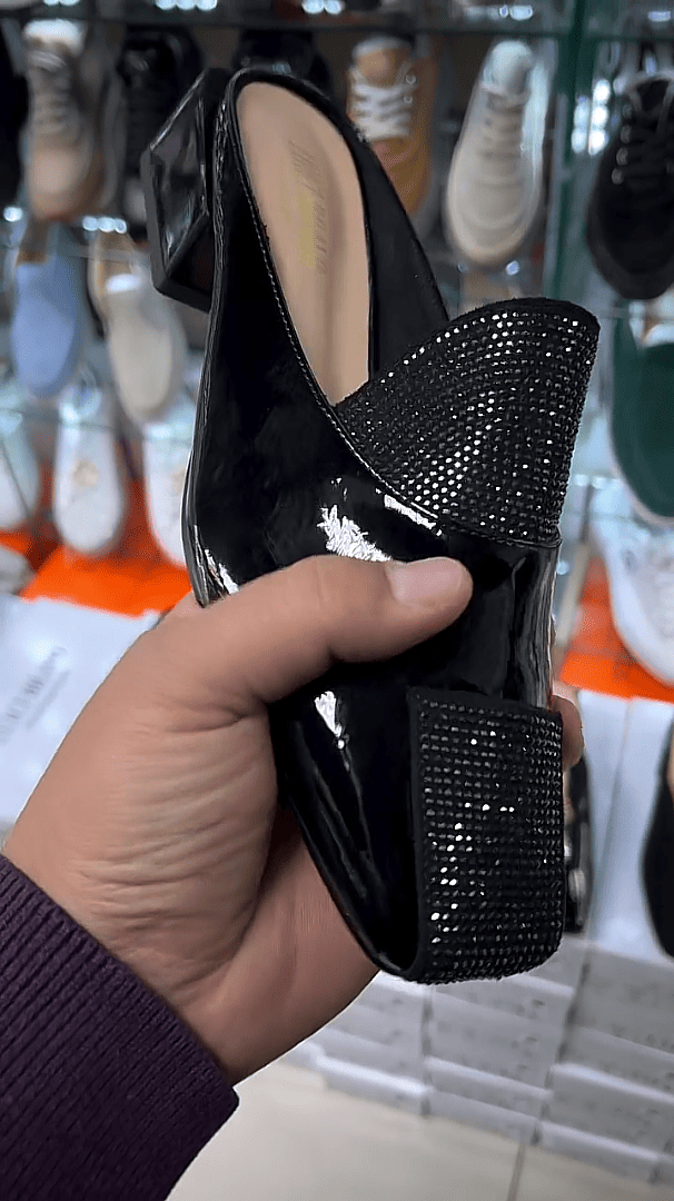 Stylish patent leather sequined block heel slippers