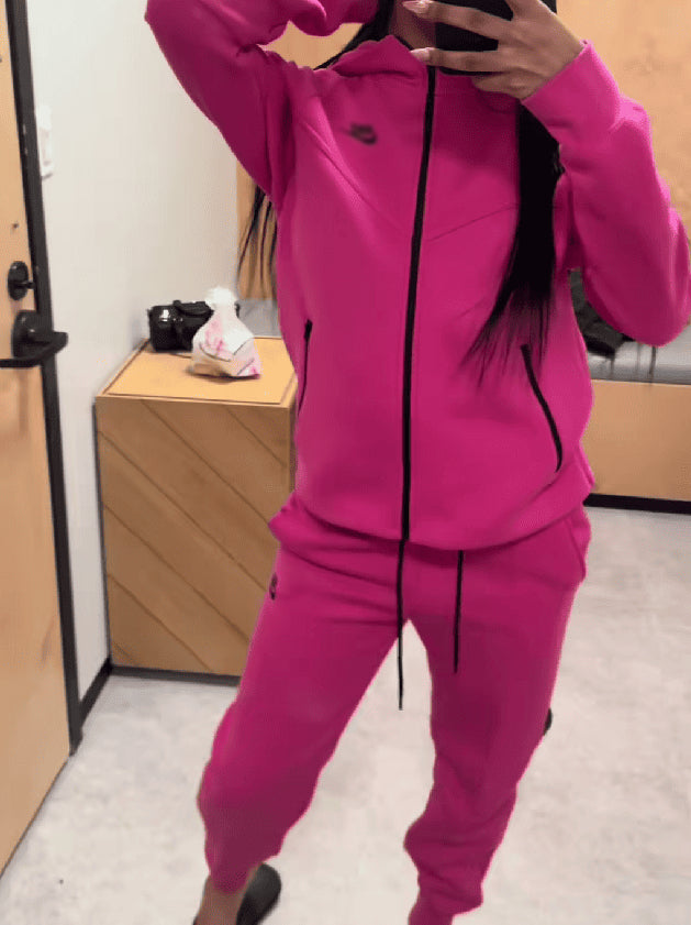 Tech Fleece Hoodie & Track Pants