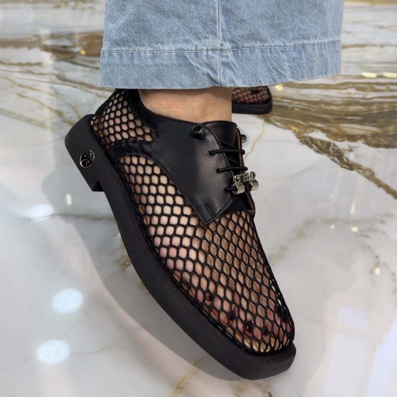 Flat Cutout Lace-Up Shoes