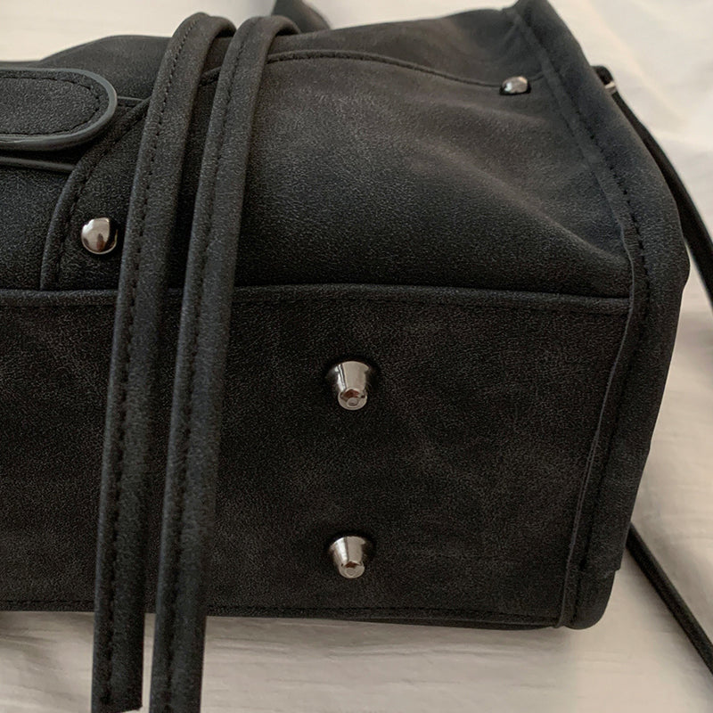 Vintage Pillow Bag Shoulder Bag Large Capacity Underarm Bag