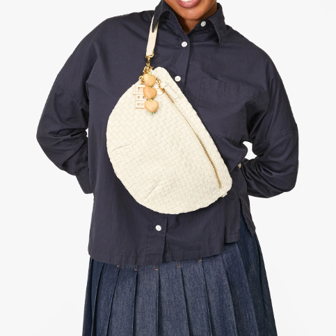 Chic Woven Shoulder Bag