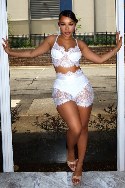 Relapse Lace Bustier & Shorts SET