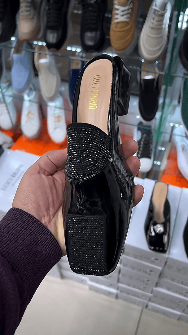 Stylish patent leather sequined block heel slippers
