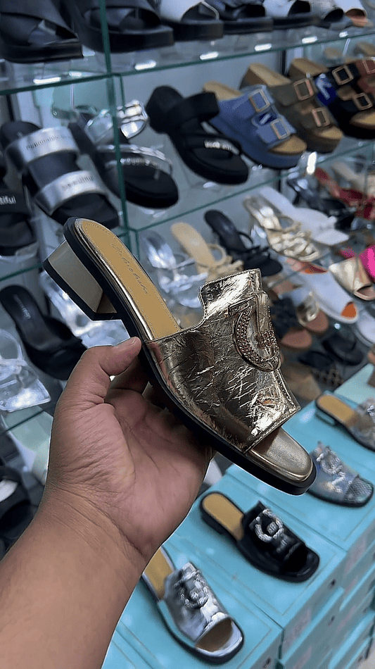 Stylish shiny patent leather block heel slides