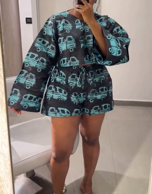 Printed top and stylish shorts 2pc set