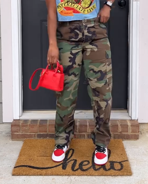 Chic Camo Cargo pants