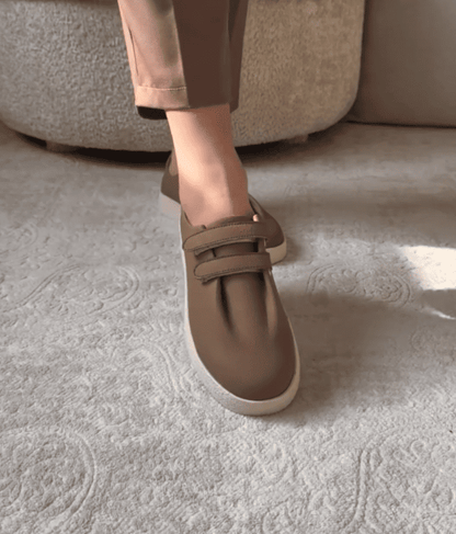 Distinctive Leather Casual Shoes