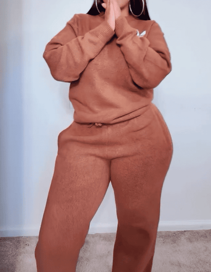 Crew Neck Sweatshirt & Pants Set