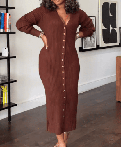 Knit maxi dress with buttons