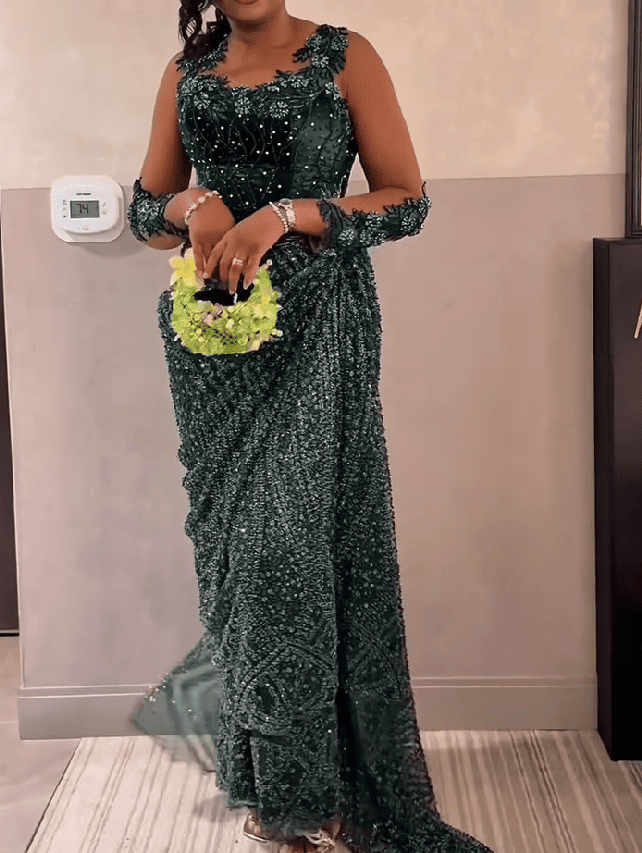 Luxury Beaded Lace Sleeveless Drape Evening Dress