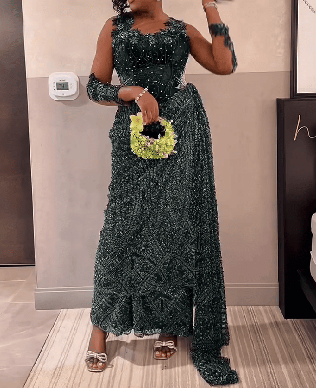 Luxury Beaded Lace Sleeveless Drape Evening Dress