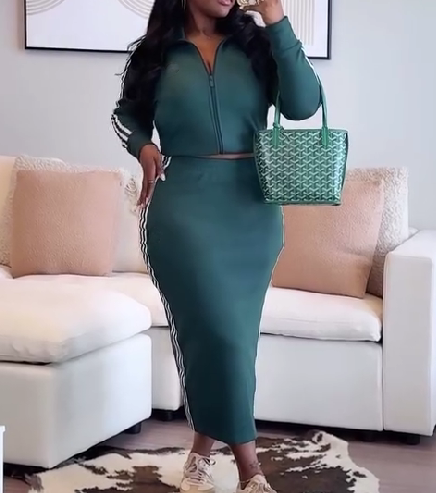 Chic Striped Knit Set