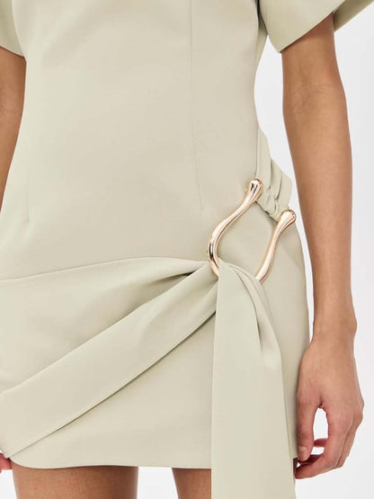 Fashion Metal Buckle Decorative Short Dress